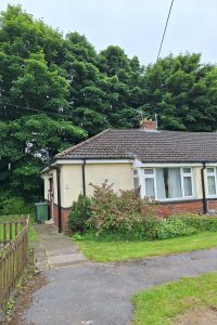 One bed bungalow in Yeadon.