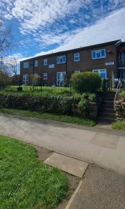 One bed ground floor flat in Adel